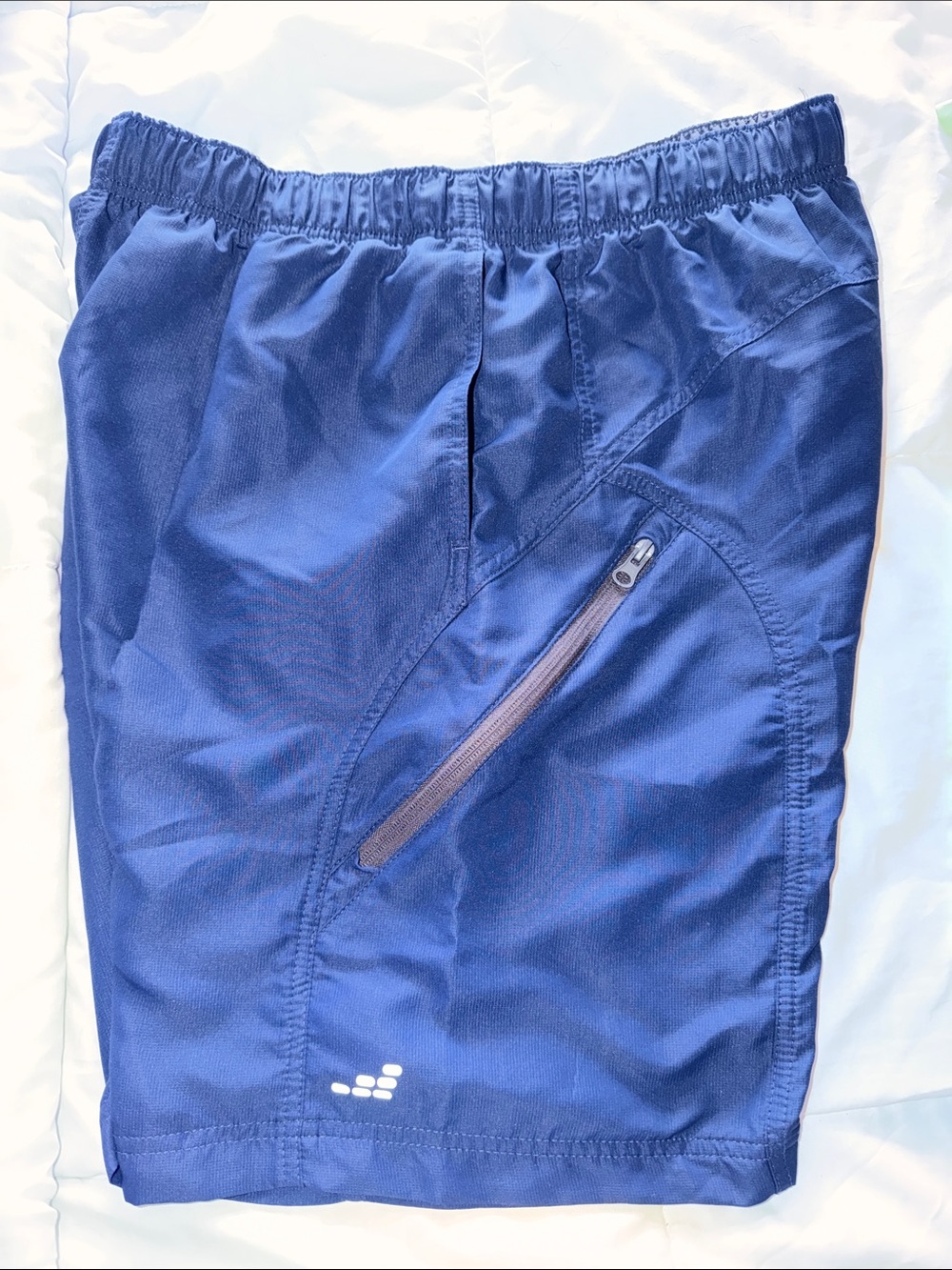 Men’s BCG navy blue drawstring shorts size large w/ zipper pocket